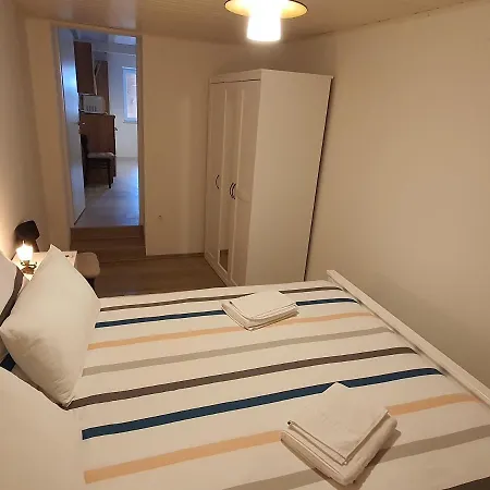 Kuca Za Odmor Zinzula Ferienhaus