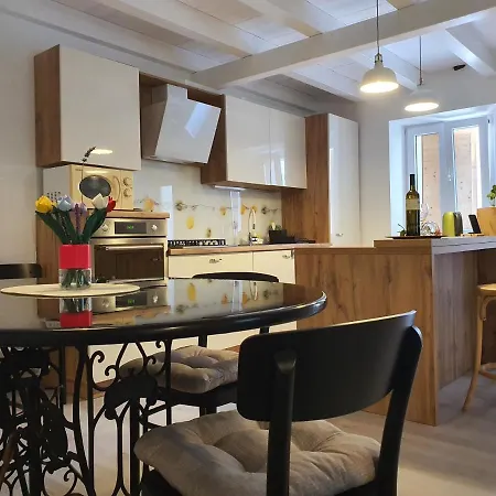 Kuca Za Odmor Zinzula Holiday home *