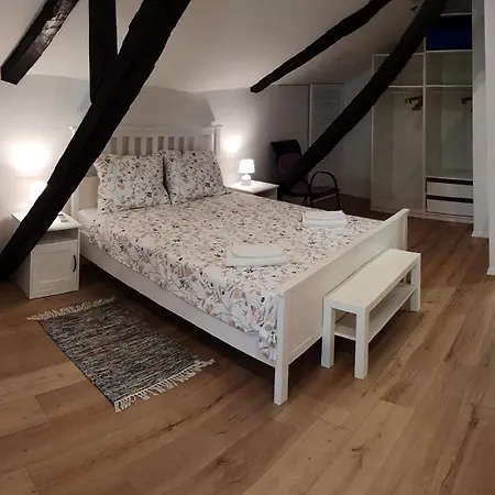 Kuca Za Odmor Zinzula Nyaraló