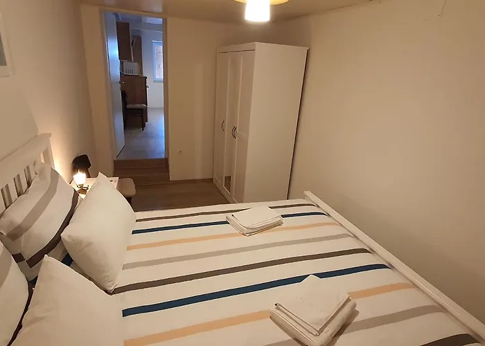 Kuca Za Odmor Zinzula 度假居