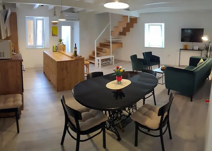 度假居 Kuca Za Odmor Zinzula 梅杜林